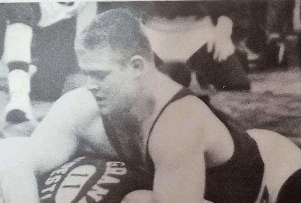 https://sadik-o.com - Help Coach Ken Whitley whip Alzheimer's