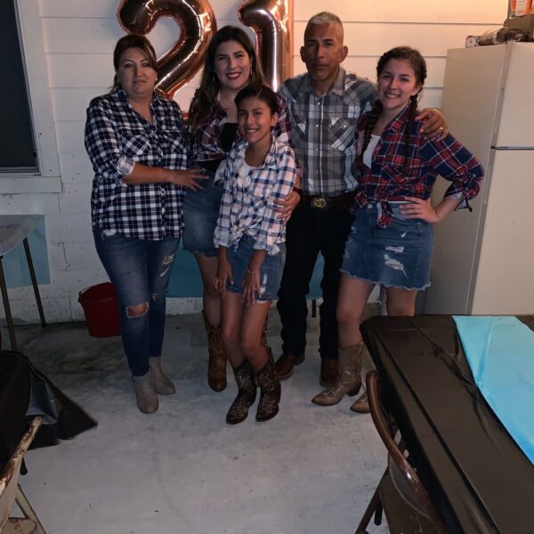 Help Honor the Cerda Family's Memory - Image 5