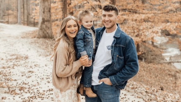 https://sadik-o.com - Help Bailey get the treatment to beat her chronic illness