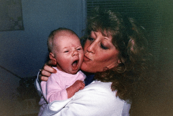 https://sadik-o.com - Celebrating Leanne's Life: Obituary Fund