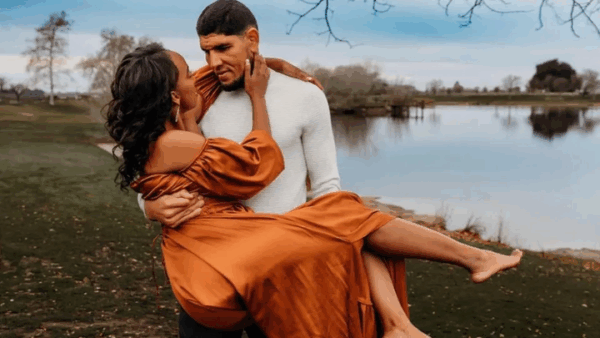 https://sadik-o.com - "Hold Shawna in Love—Help Her Begin to Heal"