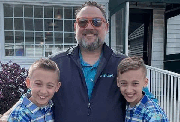 https://sadik-o.com - Donate to Ease Ryan Massey's Recovery Costs