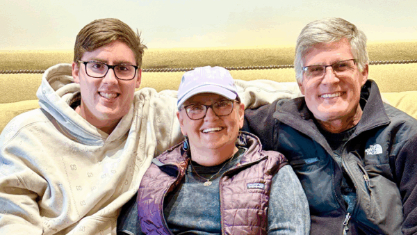 https://sadik-o.com - Help Eric Stay by Rena's Side