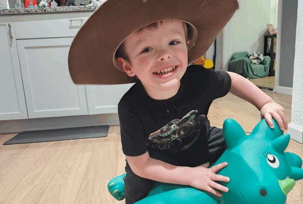 https://sadik-o.com - Support Oliver's Medical Care Fund