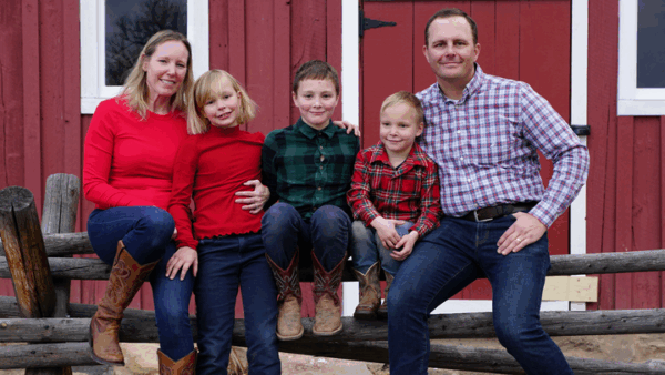 https://sadik-o.com - Help Holly and Family Heal After Loss