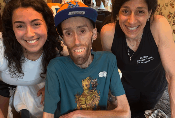 https://sadik-o.com - Tribute to Chris: A Life of Courage