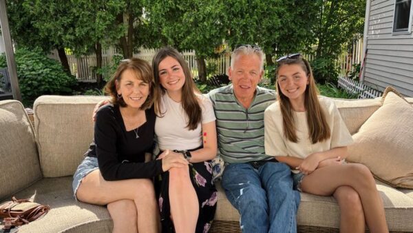 https://sadik-o.com - Support Dodie's Battle Against Stage 4 Lung Cancer