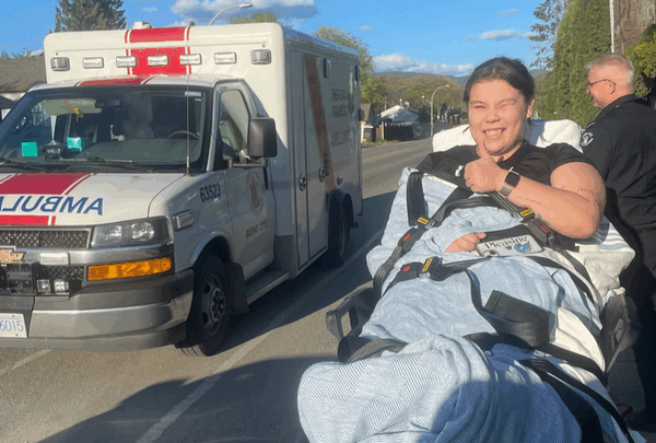 https://sadik-o.com - Help Zoe Get Her Life Back