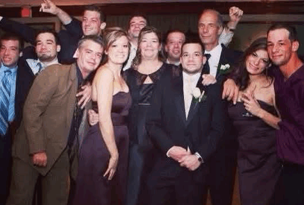 https://sadik-o.com - Extend Love to the Decarlos in Their Time of Loss