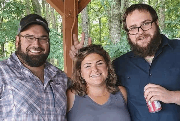 https://sadik-o.com - Aid Tresea and Blaine in Their Time of Grief