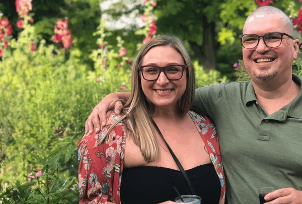 https://sadik-o.com - Help support a friend in need