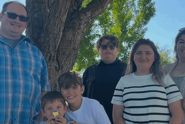 https://sadik-o.com - Let's support Joey family