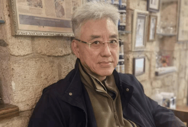 https://sadik-o.com - Memorial for Patrick Lau