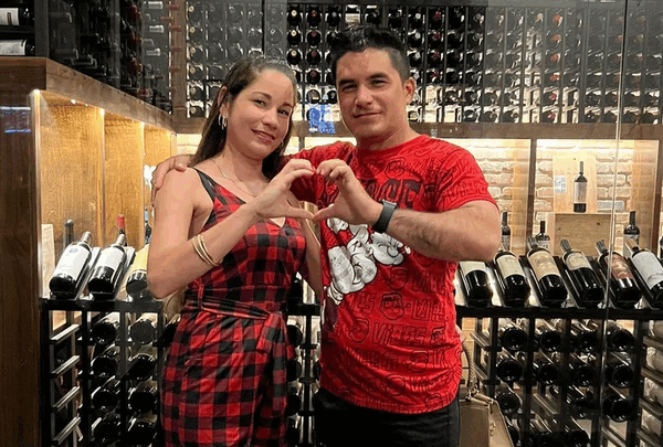 https://sadik-o.com - Support Leydiana and Dailier's Families