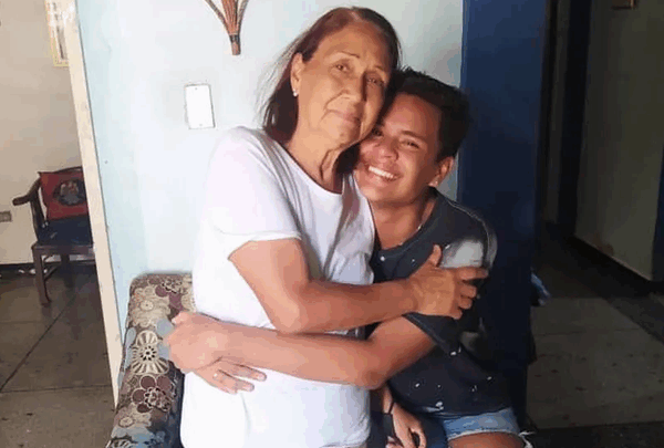 https://sadik-o.com - Ayuda a mi abuela Romelia