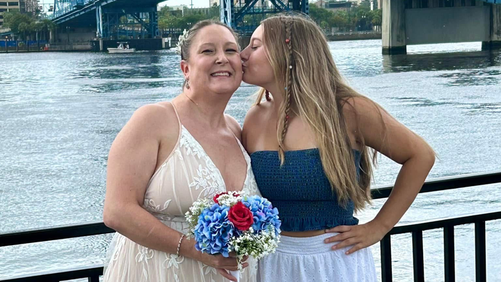 Help Callie’s mom get treatment for her cancer.