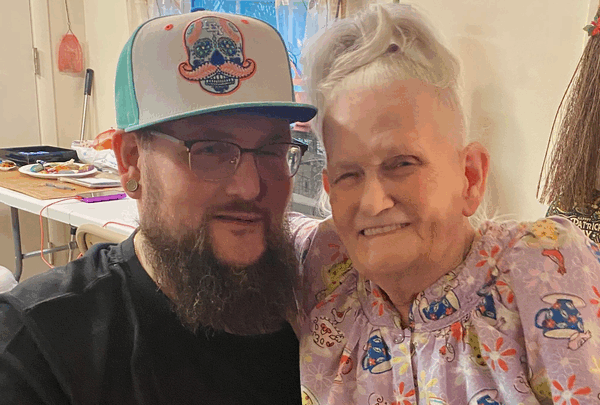 https://sadik-o.com - Help Becky with Jamie “Big Country” Kidd’s Funeral Expenses
