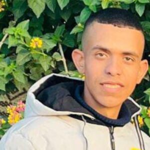 Help Youssef and his family escape from this hell - – Sadik-O