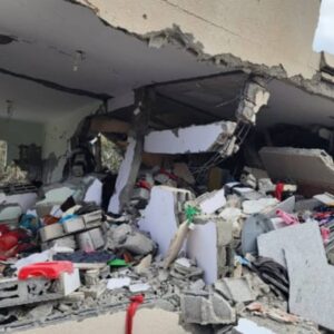 https://sadik-o.com - refugees and asylum seeekers - Give Asmaa and her family a chance at life