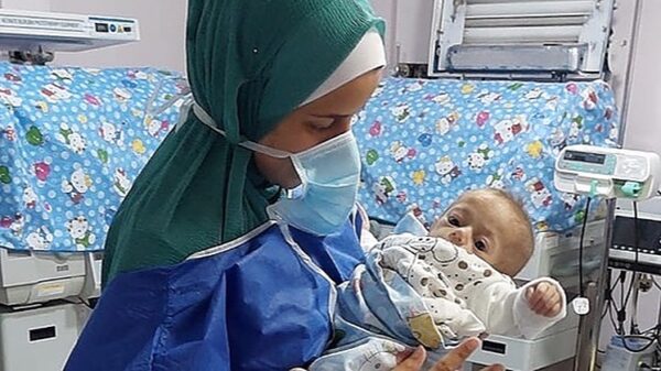 Help Sawar Ashour and her mother Najwa Ashour - – Sadik-O