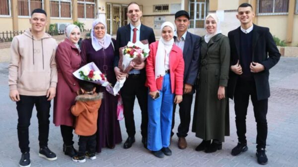 https://sadik-o.com - refugees and asylum seeekers - Help Abdalkarim and His Family Survive and Rebuild