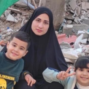 Urgent! I'm Lina from Gaza. Help me get breast cancer treatment. - – Sadik-O