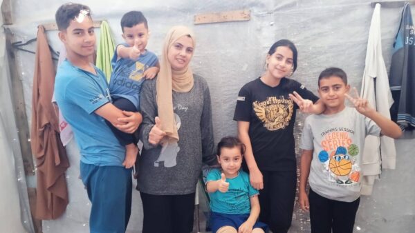 https://sadik-o.com - refugees and asylum seeekers - Help mother Fedaa and her five children in Gaza