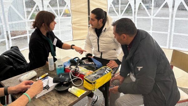 Provide medical support for vulnerable communities in Greece! - – Sadik-O