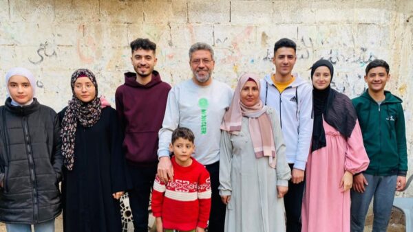 https://sadik-o.com - refugees and asylum seeekers - Help Hassan's Family Find Safety and Rebuild Their Lives