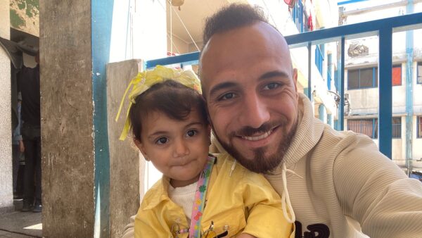 https://sadik-o.com - refugees and asylum seeekers - Help the Faraj family save their lives
