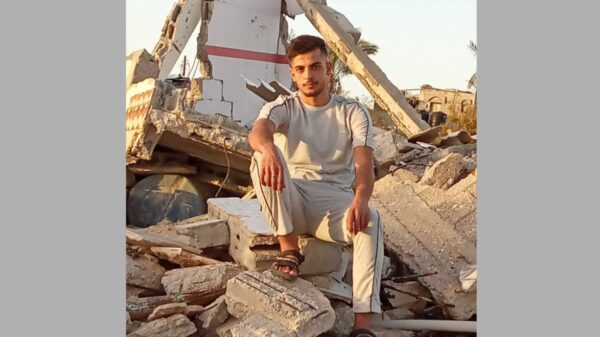 https://sadik-o.com - refugees and asylum seeekers - Help Mahmoud Mounis get medical care for his sick parents