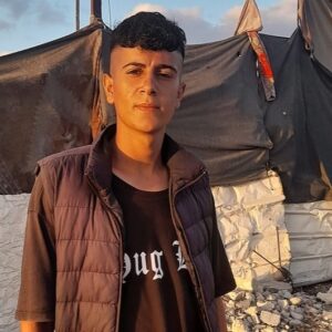 Help Yasser in Gaza receive eye treatment - – Sadik-O