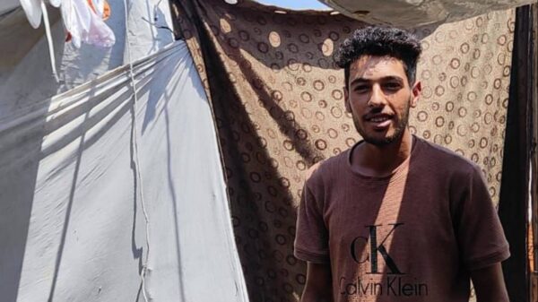 https://sadik-o.com - refugees and asylum seeekers - Save Nader and his family