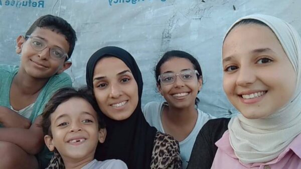 https://sadik-o.com - refugees and asylum seeekers - Help Dalia and her family survive the genocide