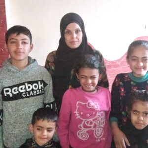 Family with 8 children. Mother alone. Gaza - – Sadik-O