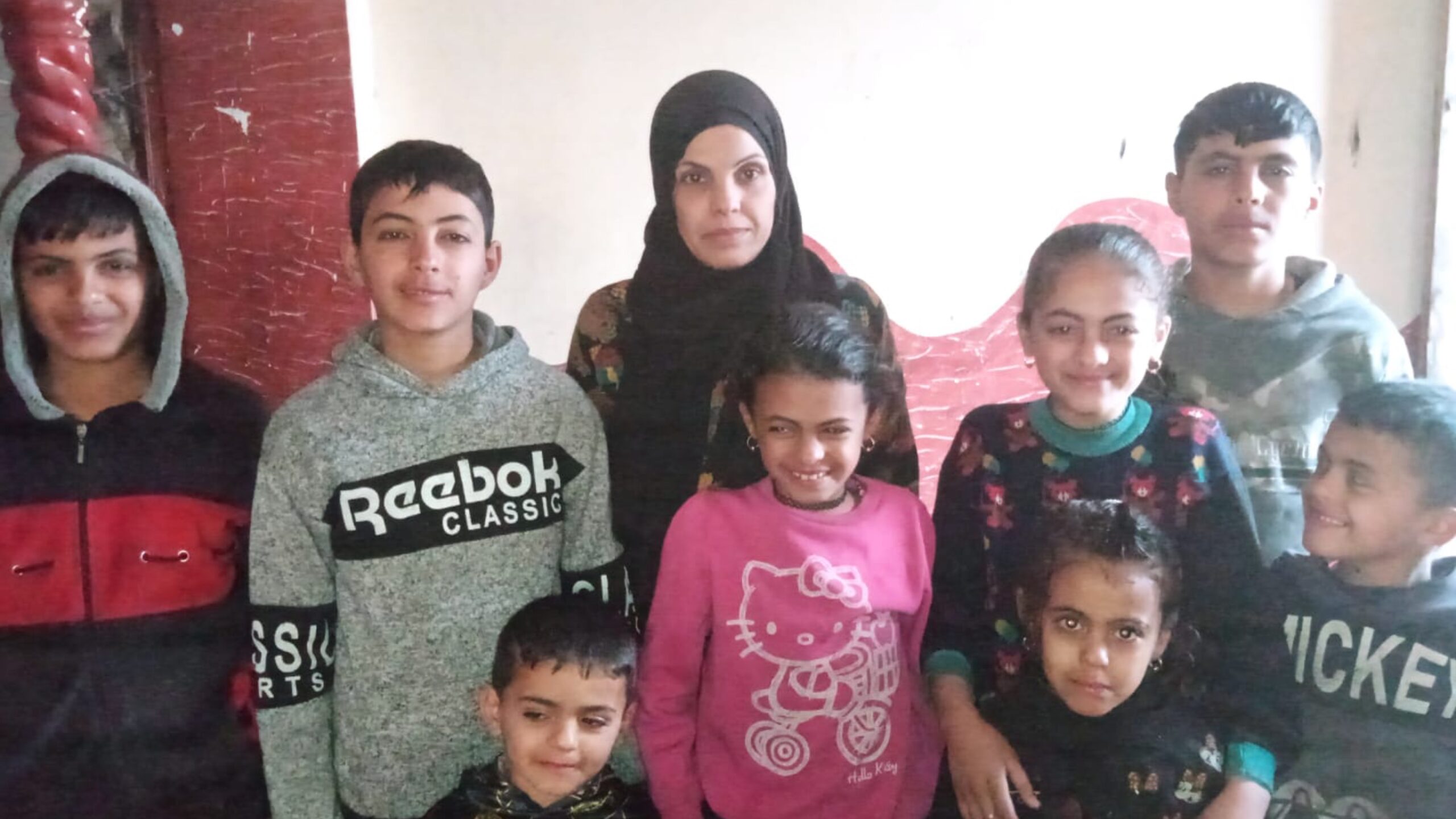 Family with 8 children. Mother alone. Gaza - – Sadik-O