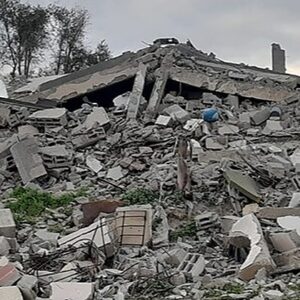 Help Moamen's family to survive in Gaza - – Sadik-O