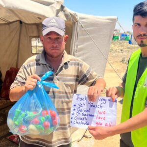 https://sadik-o.com - refugees and asylum seeekers - Support ONE HAND TEAM to save poor families