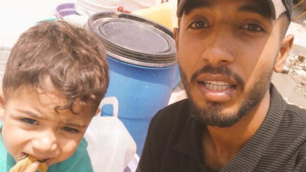 https://sadik-o.com - refugees and asylum seeekers - Bashar is all his family has in Gaza— he needs urgent help to keep them alive