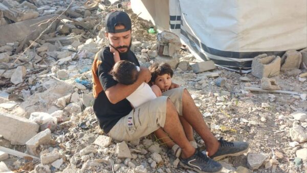 Help Ahmed and Dana's family in Gaza to survive - – Sadik-O