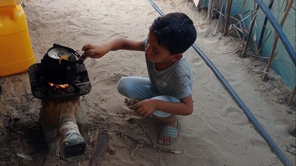 https://sadik-o.com - refugees and asylum seeekers - Help Farah and Her Family in Gaza