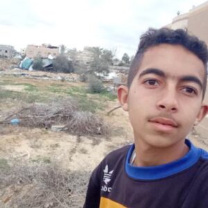 https://sadik-o.com - refugees and asylum seeekers - Help Kareem Rebuild His Life