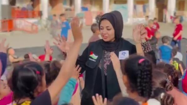 https://sadik-o.com - refugees and asylum seeekers - HELP Walaa & her beautiful family out of Gaza!