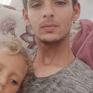 HELP Hamza and his sister Jana - – Sadik-O