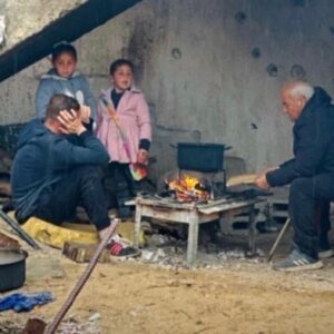 Help Anas and his family surviving the genocide in Gaza - – Sadik-O