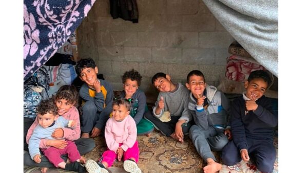 https://sadik-o.com - refugees and asylum seeekers - Help Hamza's family and children