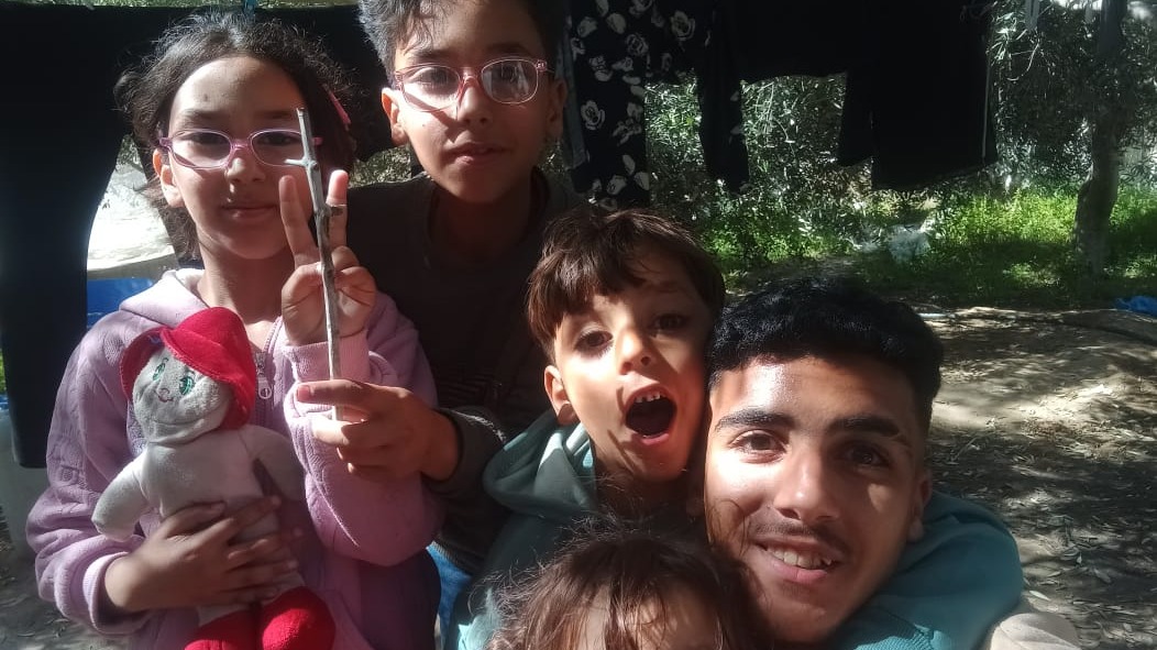 https://sadik-o.com - refugees and asylum seeekers - Support Mohammed Fryj's Siblings with Food and Shelter