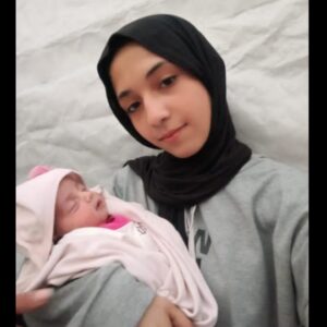 https://sadik-o.com - refugees and asylum seeekers - The Story of Amina—The Eldest Sister From Gaza