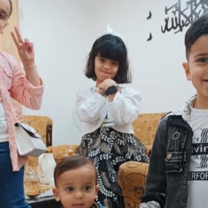 Help Mahmoud and his family evacuate and reunite with his wife and daughter - – Sadik-O