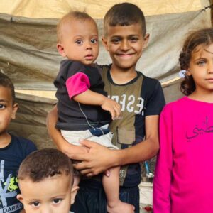 Help Malak family and her 4 disabled brothers - – Sadik-O